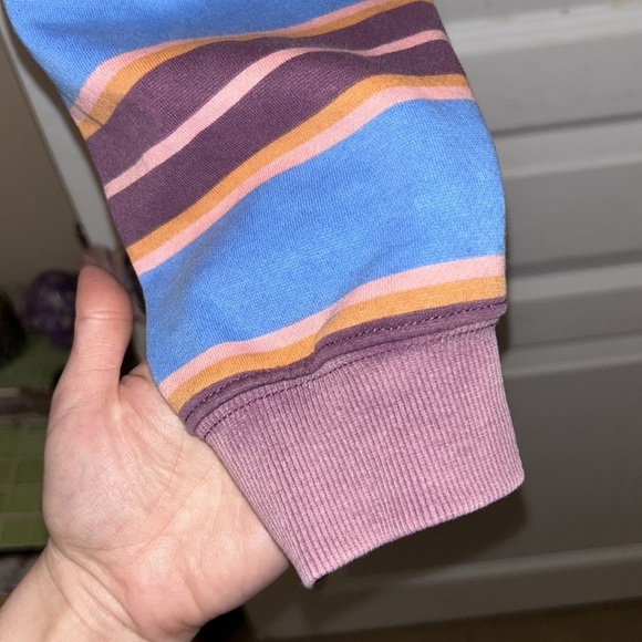 URBAN OUTFITTERS VINTAGE STYLE CROPPED HOODED SWEATER - Picture 7 of 11